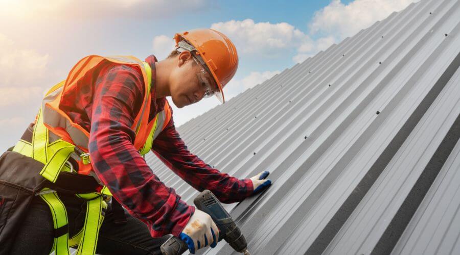Professional residential roofers in Blue River, WI
